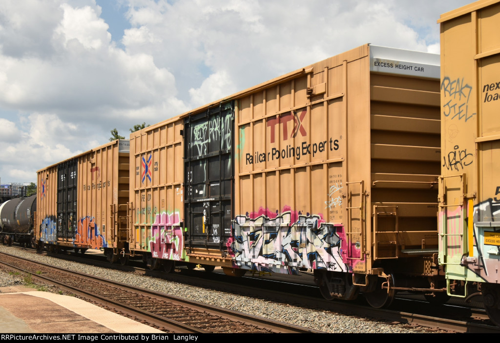 505653